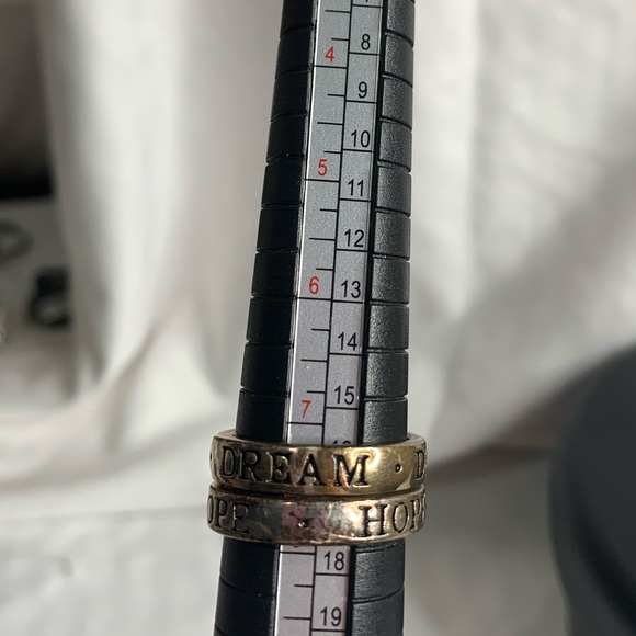 3/$10 SET HOPE & DREAM RINGS - Picture 6 of 15